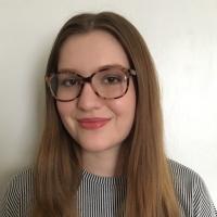 Abigail Detrick Headshot